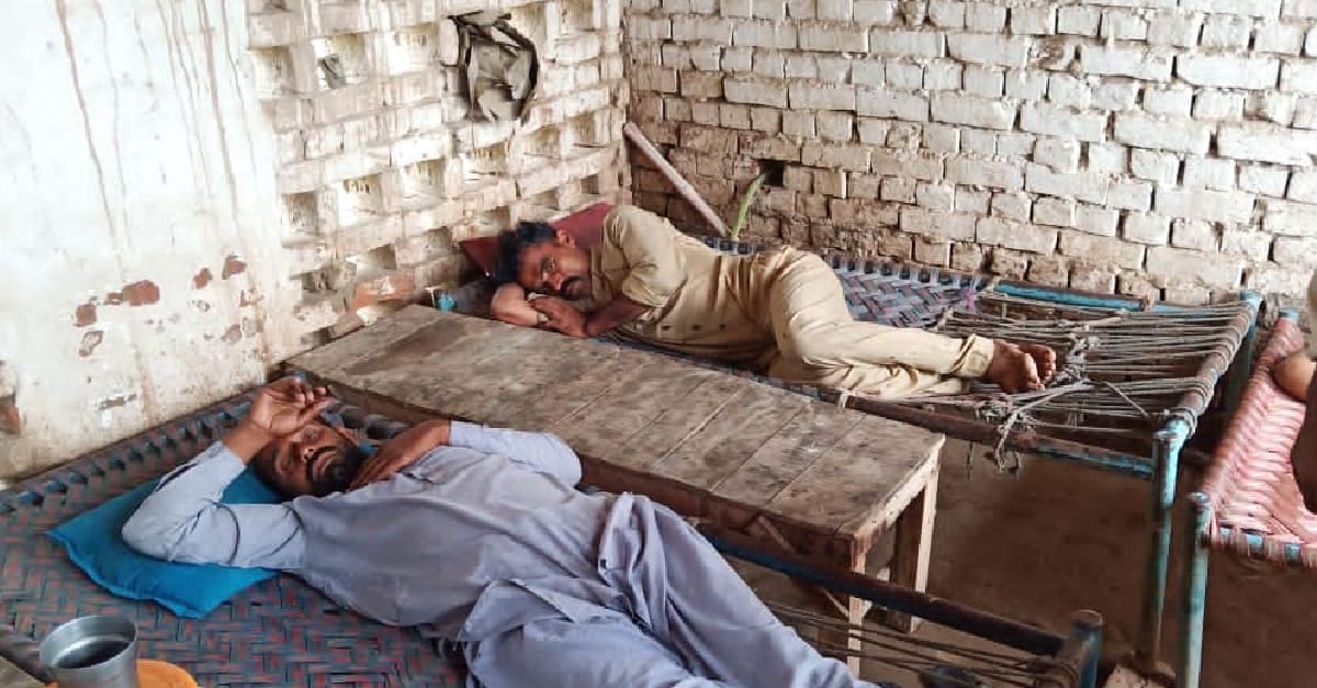 فیصل آباد روڈ کوڑالہ نشہ آور چائے پینے سے سات افراد کی حالت خراب ہو گئی