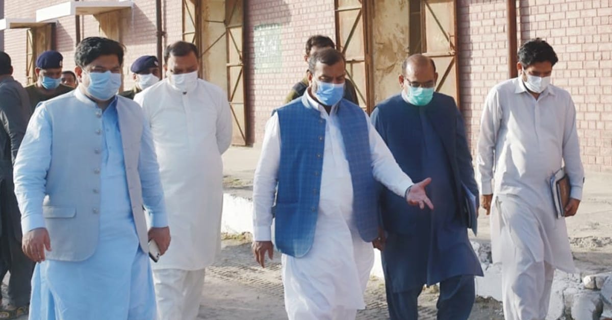 صوبائی وزیر کا ربوہ کا دورہ،گندم خریداری مرکز کا وزٹ