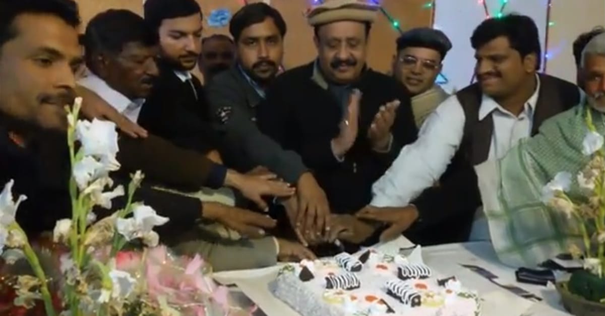 چناب نگر:نئے سال کی آمد مسیحی برادری کی طرف سے پروگرام کا انعقاد ایم این اے غلام محمد لالی کی شرکت
