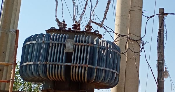 چناب نگر میں واقع احمد نگر کا ٹرانسفارمر ذوردار دھماکے سے بند ہو گیا