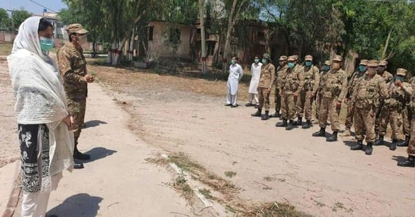پاک فوج کا دستہ چنیوٹ پہنچ گیا