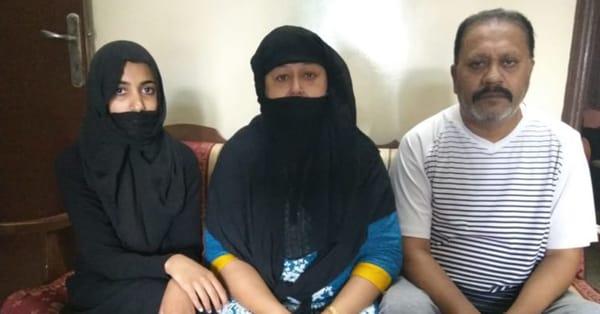 پاکستان میں پھنسے انڈیا کے دو خاندان پریشان ، سرحد کھولنے کا مطالبہ کردیا