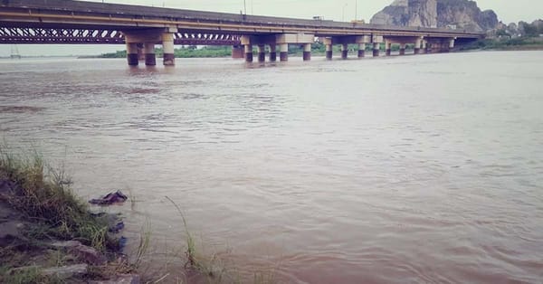 ملک بھر میں شدید بارشوں کی پیشن گوئی،دریائے چناب میں ممکنہ سیلابی صورتحال کے پیش نظر پی ڈی ایم کی جانب سے فلڈ وارننگ جاری