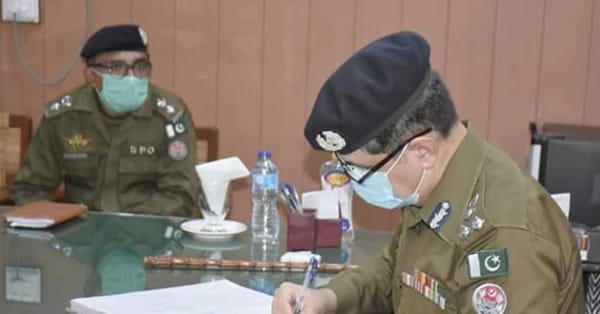 ریجنل پولیس آفیسر فیصل آباد رفعت مختار راجہ کا دورہ چنیوٹ
